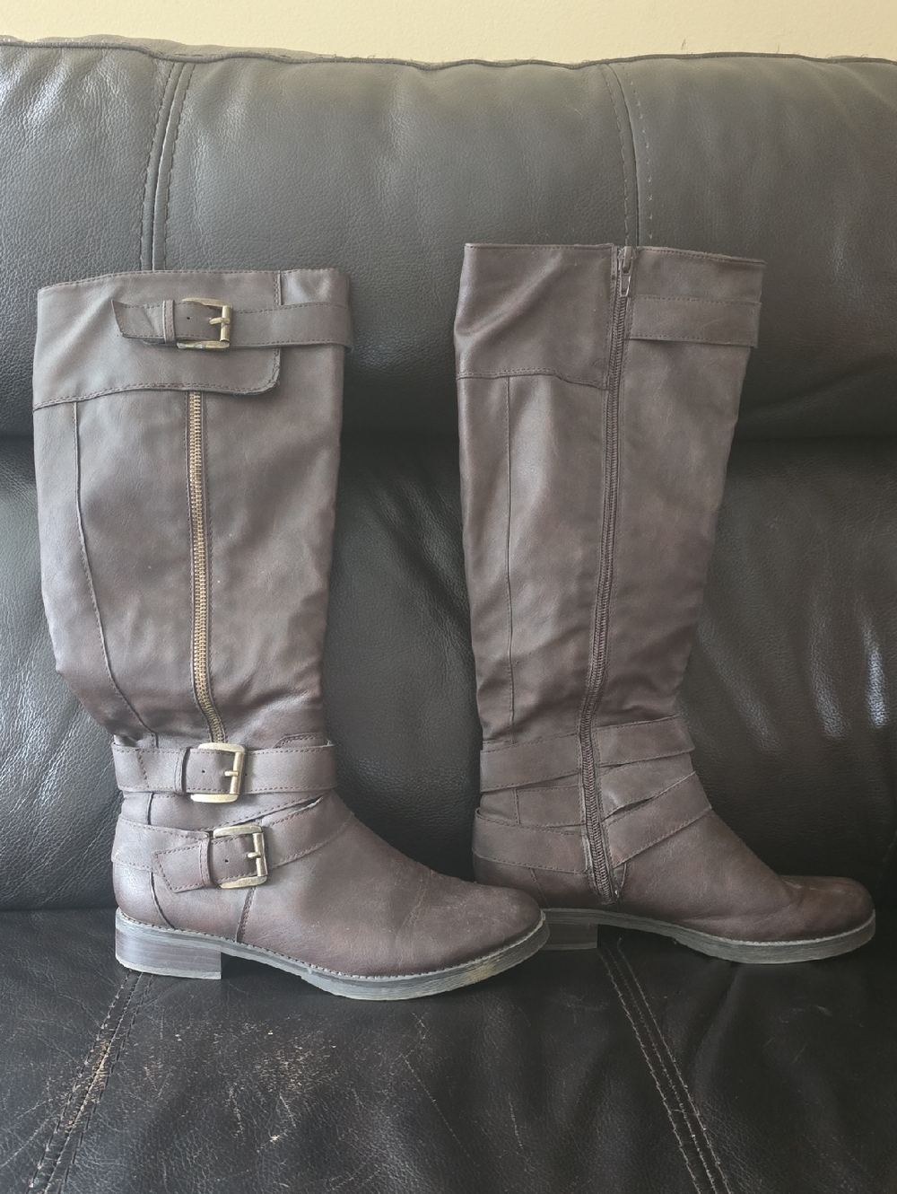Women's Tall Brown Boots with Buckle Detail- Size 7.5 M